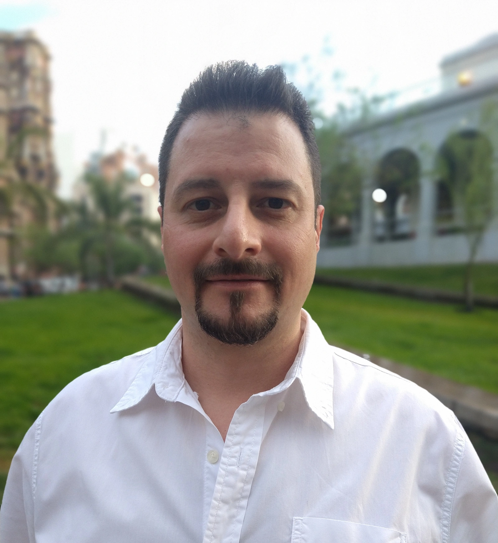 Maximiliano Tomassi, desarrollador frontend senior en Siblings Software